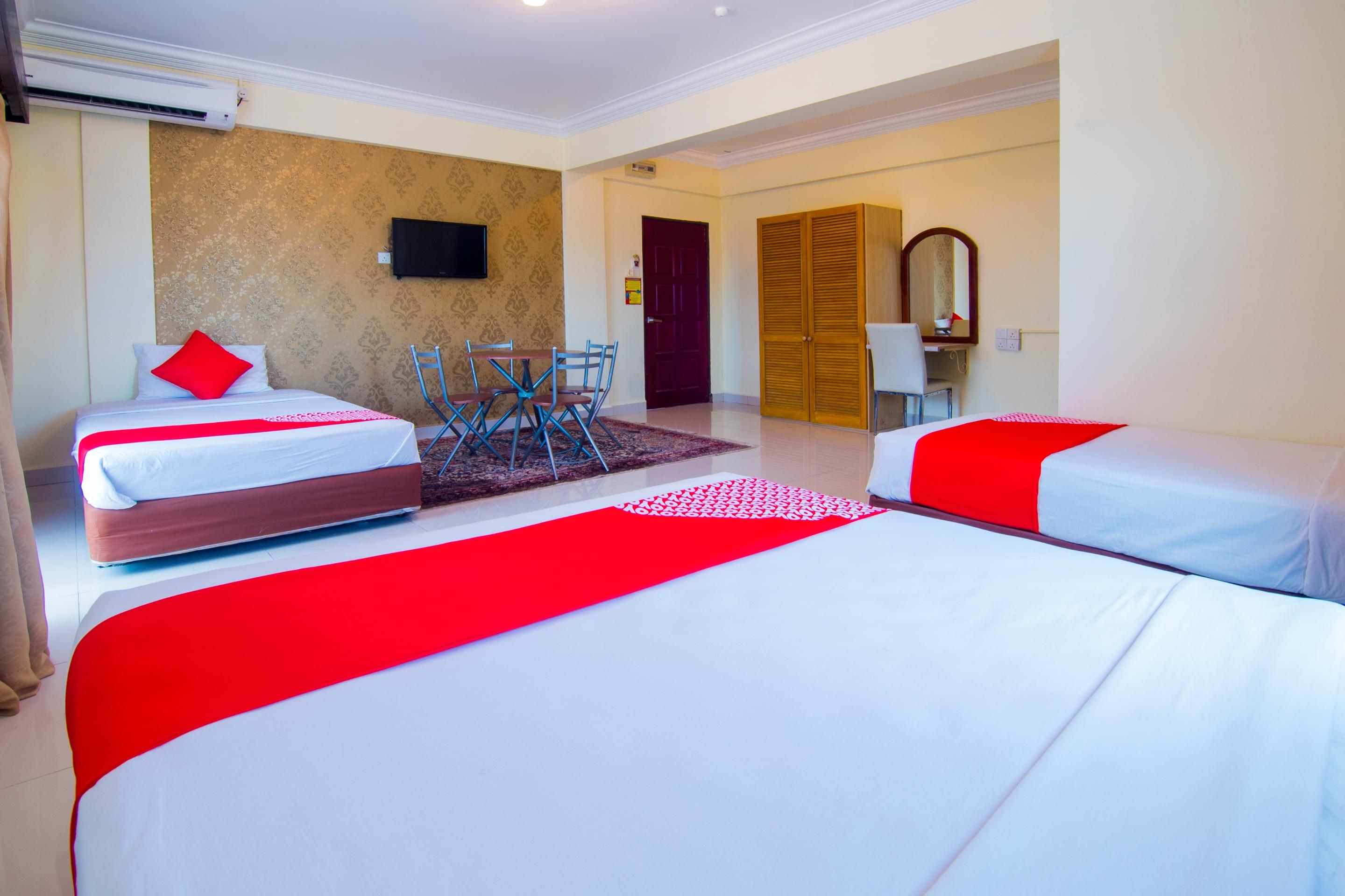 Sea Princess Hotel Teluk Bahang Esterno foto