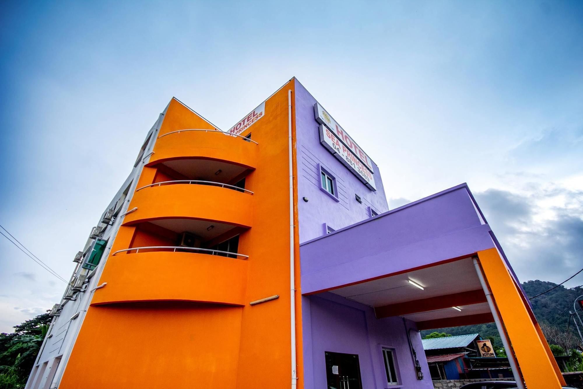 Sea Princess Hotel Teluk Bahang Esterno foto